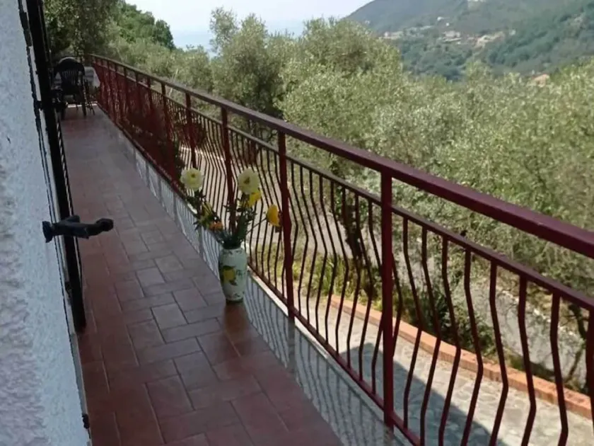 Coastal Home in Moneglia - Image 1