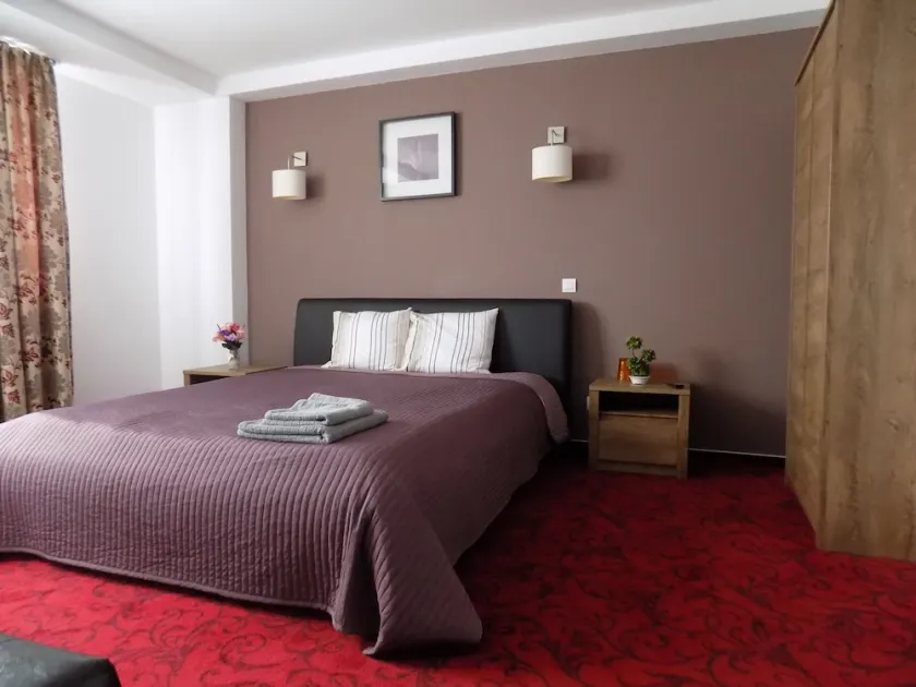 Colosseum Residence Doppelzimmer - Image 1