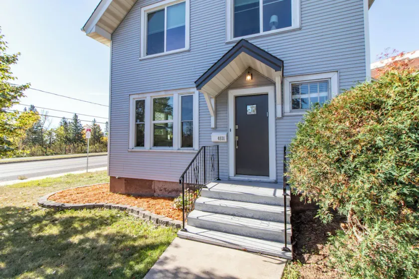 Lakewalk House, Heirloom Vacations - Image 1