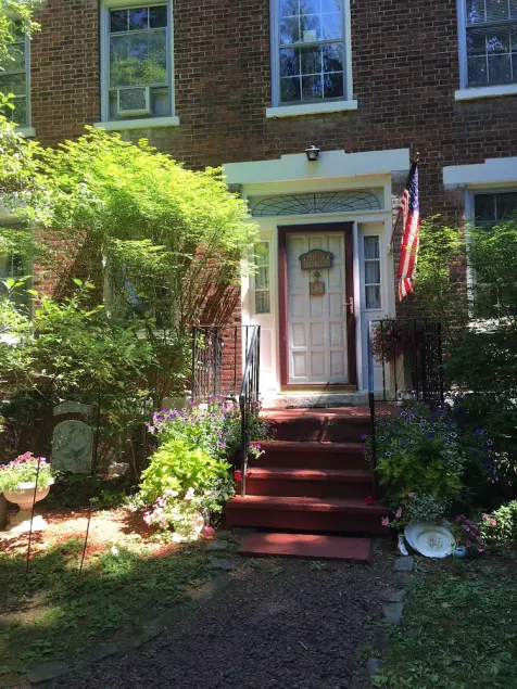 The Pratt Smith House B&B - Image 1