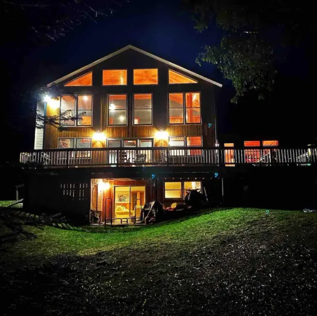 Huge Mooselookmeguntic Lakefront - Sleeps 12 - Dock - Saddleback Ski-Snowmobile - Image 1
