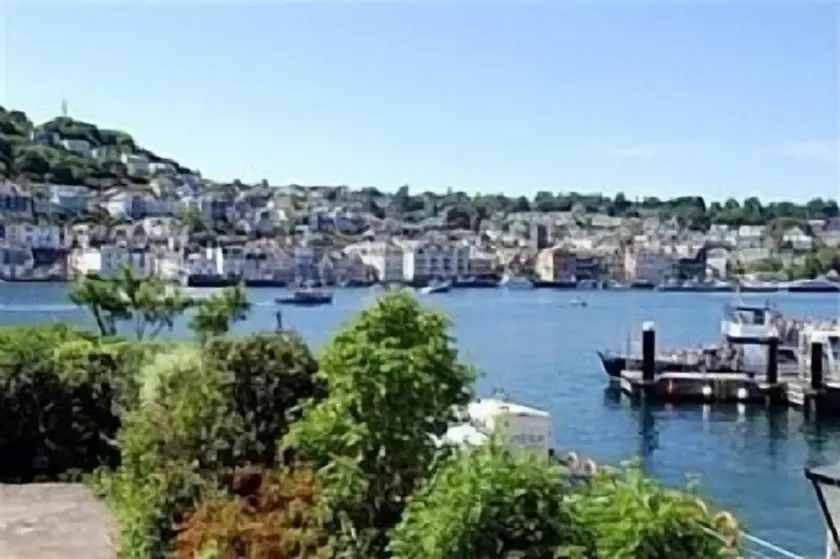Blick auf den Royal Dart River und Dartmouth Dies ist eine stilvolle komfortable und wir - Image 1