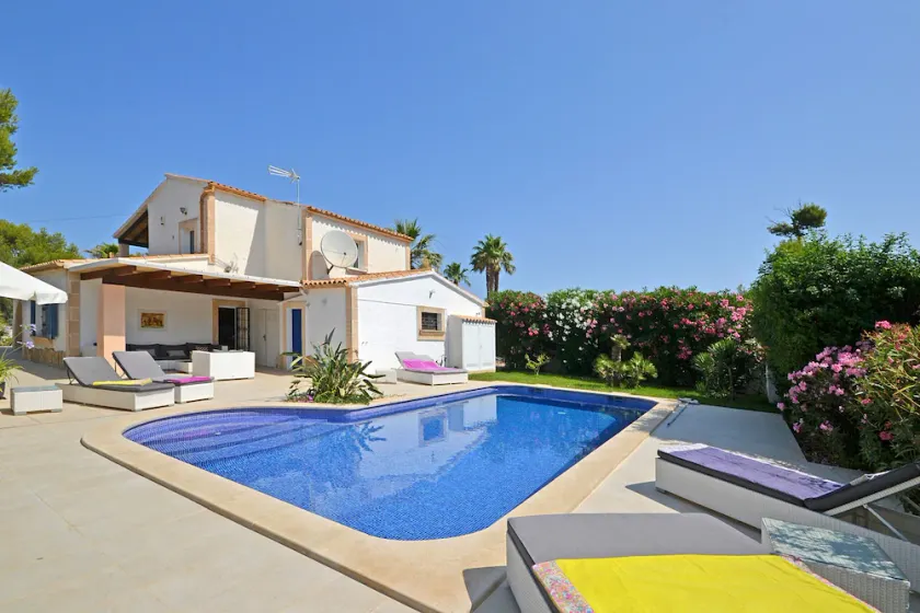 ODETTE - House with swimming pool close to the sea in Bonaire - Alcúdia - Image 1