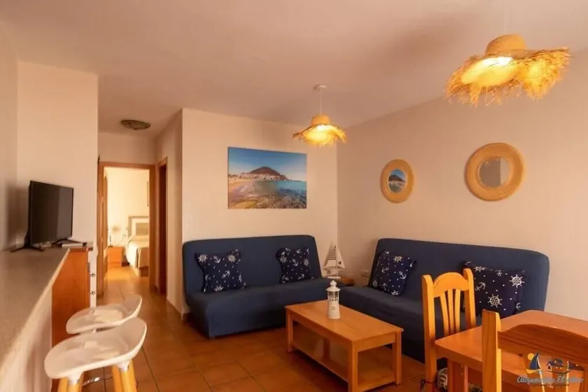 El Velero - Vacaciones inolvidables frente el MAR - Image 1