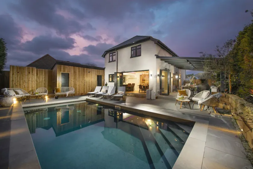 Chy An Eglos - Private pool and Hot tub - Image 1