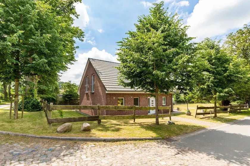 Ostsee Landhaus am Schlosspark OFC - Image 1