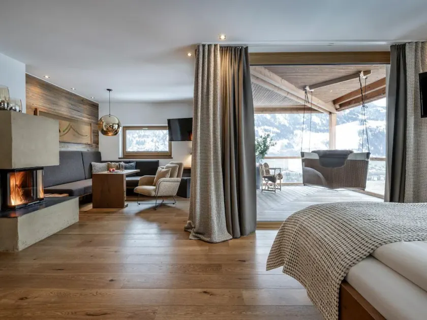 Turmsuite XL ab 7 Nächte - Das Goldberg, Hotel - Image 1