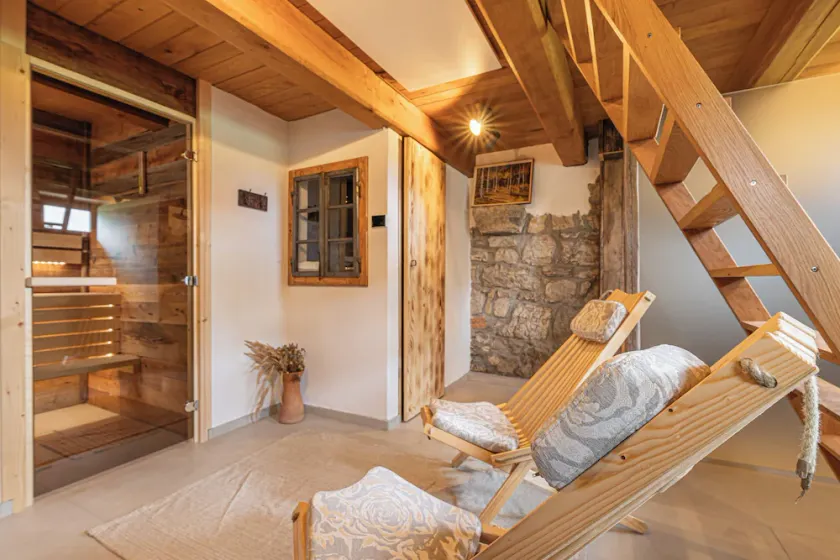 House Mimi - Image 1