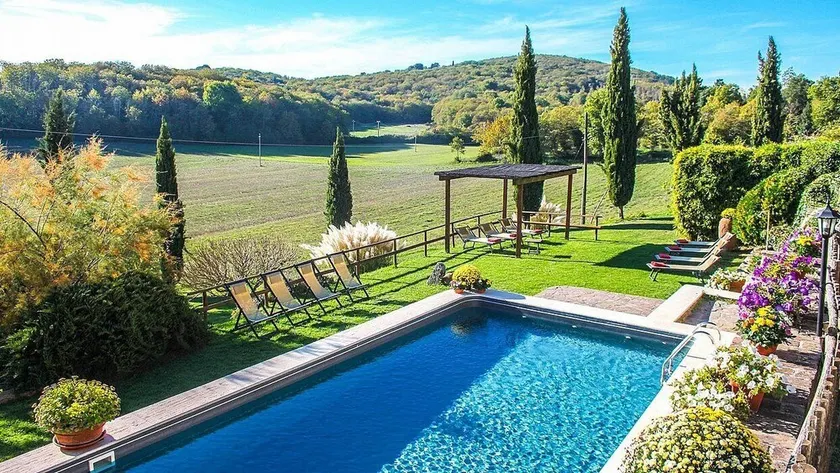 Villa Ebe: An elegant and welcoming two-story villa in the characteristic style of the Tuscan countryside, with Free WI-FI. - Image 1