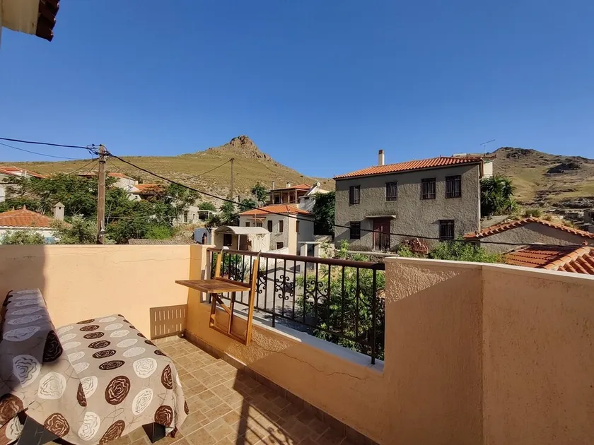 Family-friendly, detached, spacious villa. - Image 1