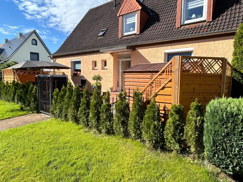 Apartamento 'Ferienwohnung Gitti Ueckermünde' com terraço privado e acesso Wi-Fi - Image 1