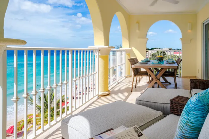 Appartamento fronte mare con piscina e vista mozzafiato sull'oceano - Sapphire Beach 401 - Image 1