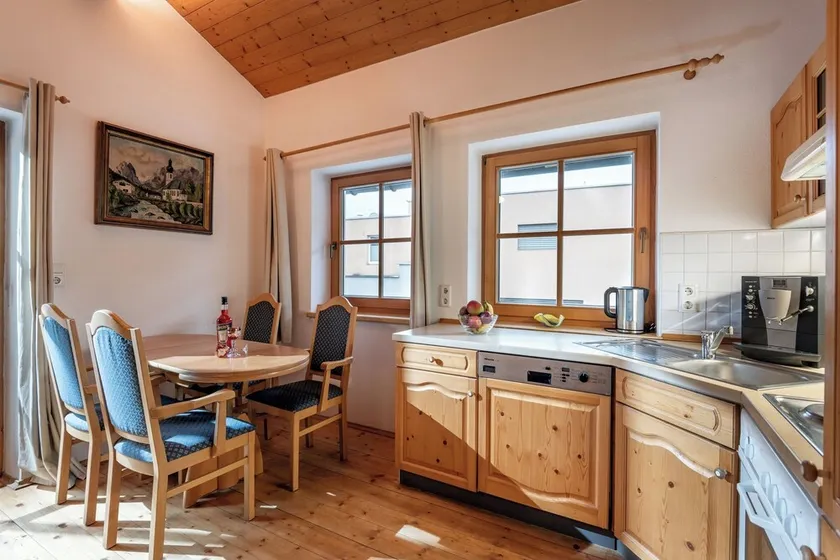 Central apartment with 2 sleeping rooms - Image 1