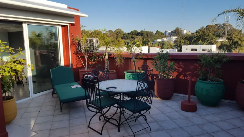 Pleasant apartment with two beautiful terraces in the heart of Rabat - Image 1