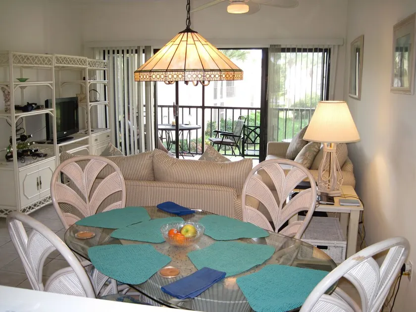 Luxusappartement mit 2 Schlafzimmern an der Golfküste Floridas - Image 1