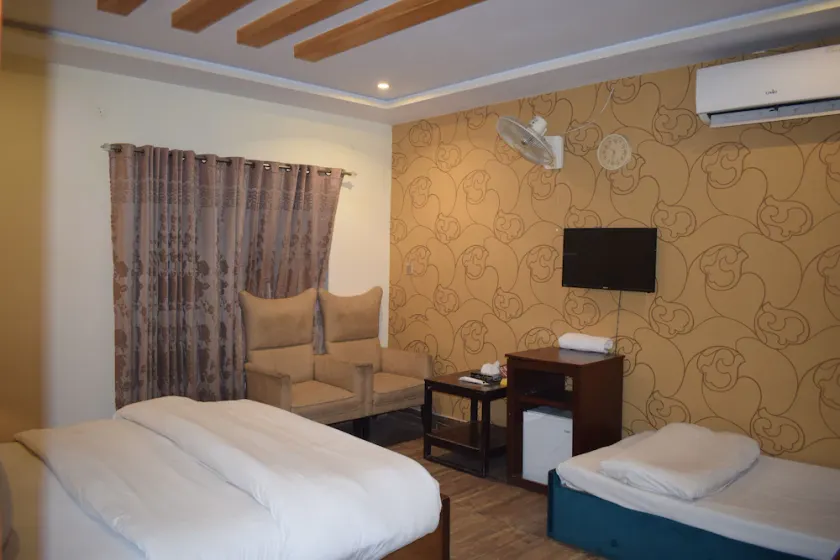 Hotel Royal Luxury Multan - Image 1