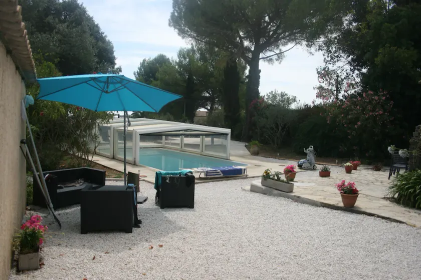 Villa with HEATED SWIMMING POOL - Image 1