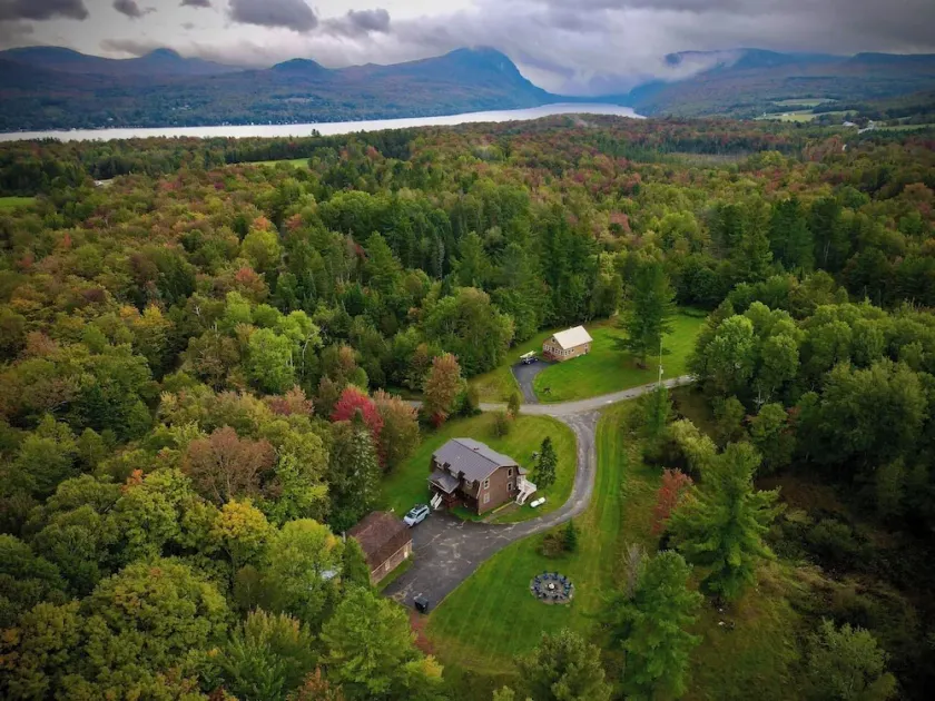 HGTV Cabin Lake Willoughby/Burke/Jaypeak EV Chrgr - Image 1