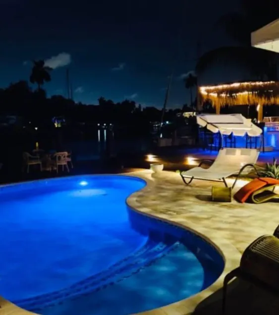 Modern Waterfront Masterpiece w/Pool - Boat avail.( for rent) - Image 1