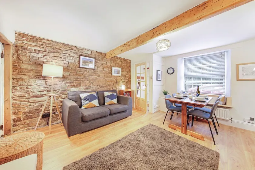 Host & Stay - Batemill Cottage - Image 1