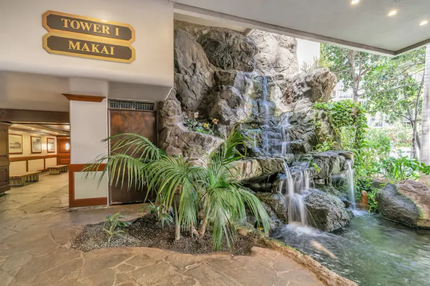 Waikiki Banyan High Level Condo with Private Lanai condo - Image 1