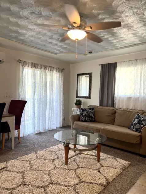 FAST INTERNET - EASY ACCESS - QUITE - 5 MINUETS TO KAISER - REMODELED - NEW BATH - Image 1