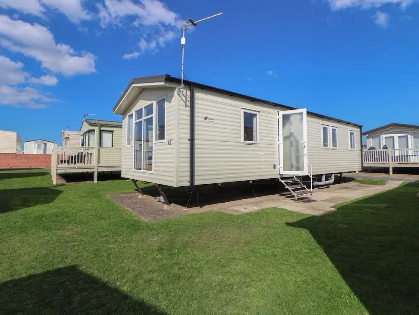 K2 Static Caravan - Image 1