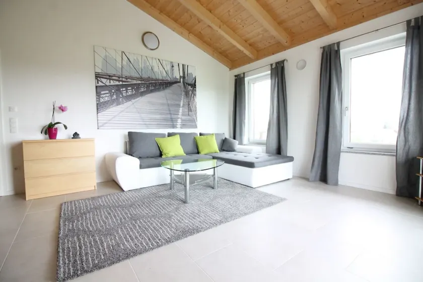 Ferienwohnung mit Balkon für 2-4 Personen - Image 1
