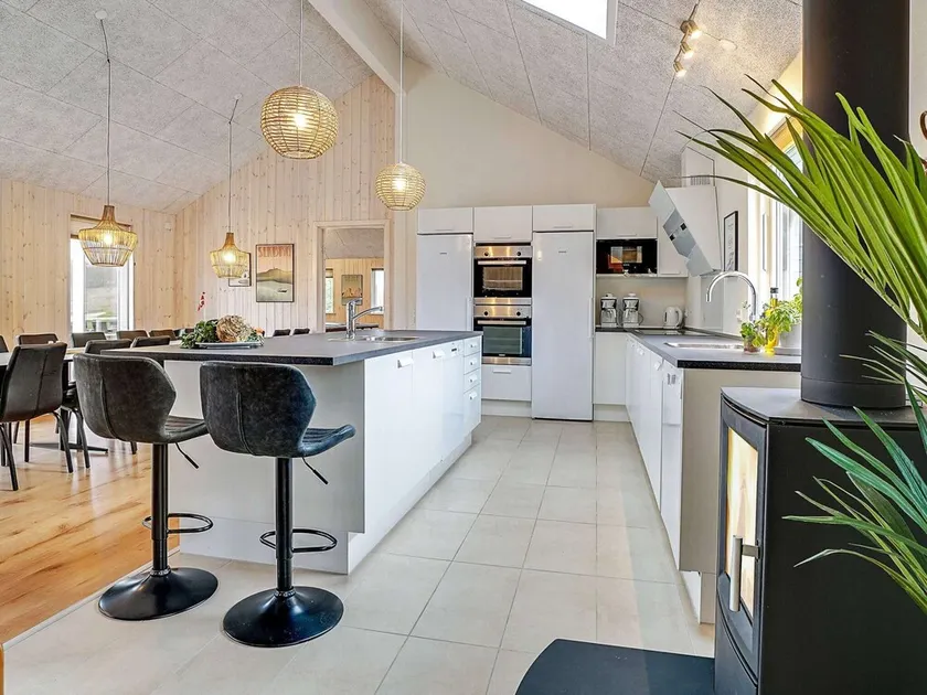 Spacious Holiday Home in Grenå near Sea - Image 1