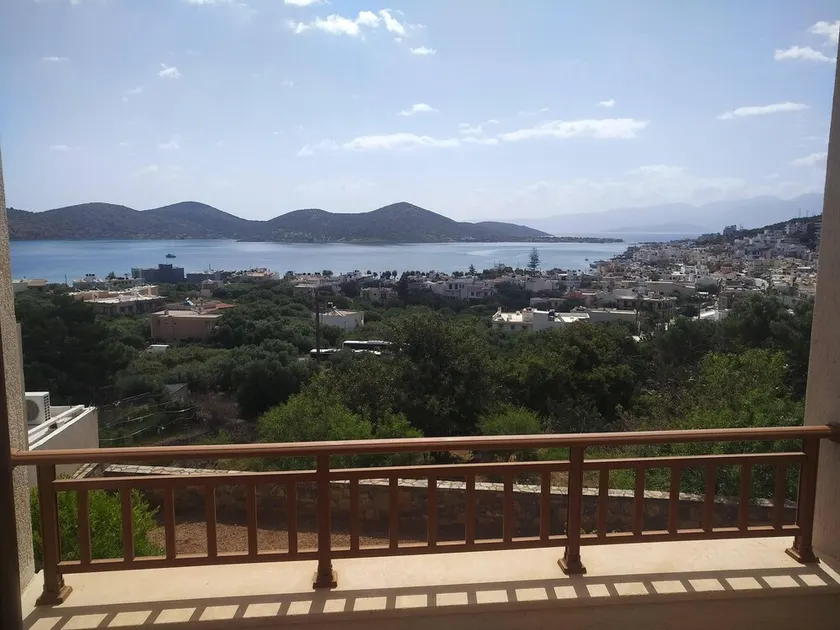 Nikos Traditional Villa - Image 1