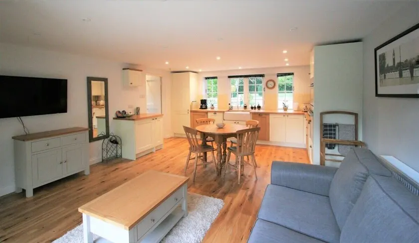 Countryside Annexe Near Goodwood - Image 1