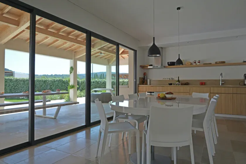 Villa in Malaucène near Mont Ventoux - Image 1