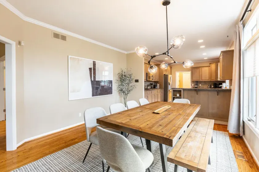 Spacious & Cozy 4BR Birmingham Home - Image 1