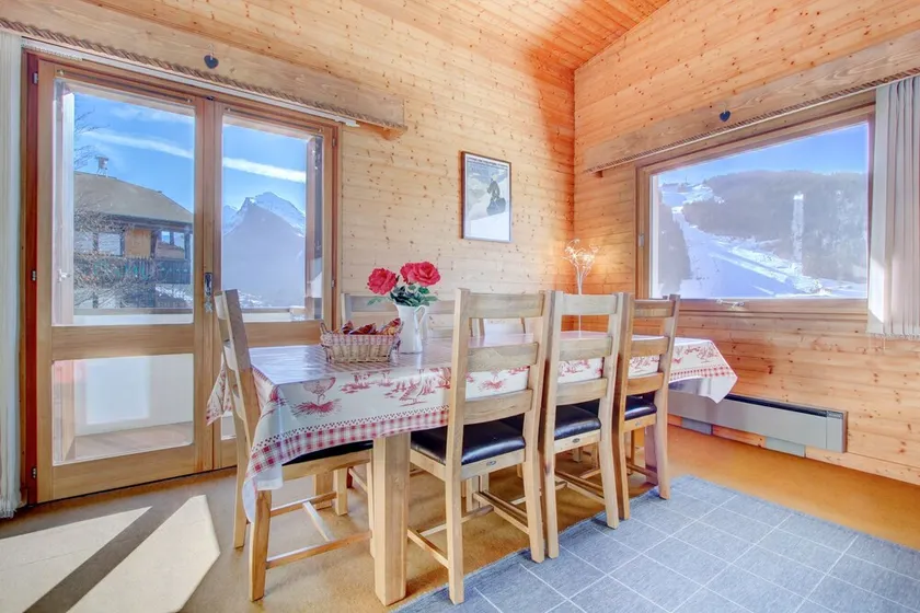 Smukt renoveret penthouse-lejlighed - Image 1