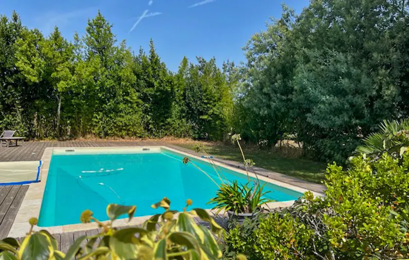 Stunning Home In Geay - Image 1