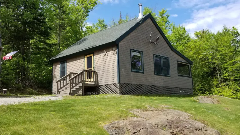 Mountain View Cabin, Umbagog Lake area near the Maine/N.H border - Image 1