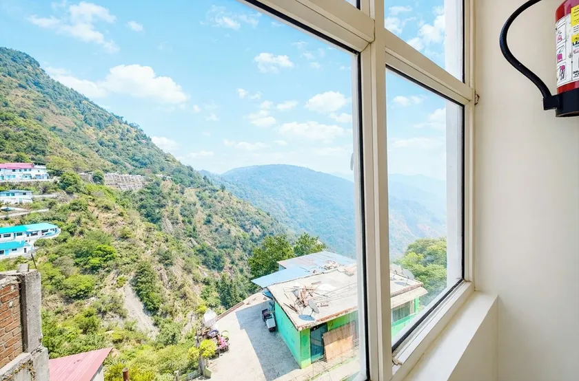 Hotel Shah Guest House Nainital - Image 1