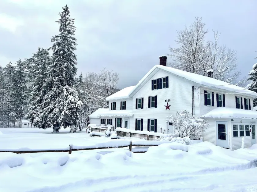 Hancock Village Inn Near Jiminy Peak - Image 1