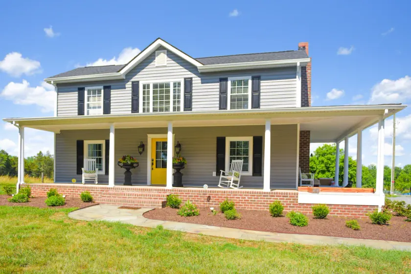 Modern Farmhouse - Image 1