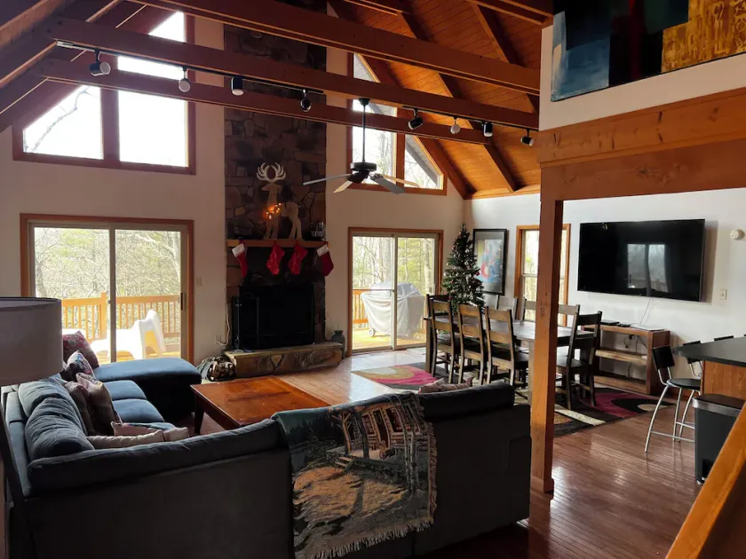 Moderne og Fredelig Chalet med fantastisk udsigt over bjergene - Image 1