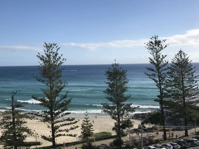 Burleigh Beachfront - Best Location on the Coast - Image 1