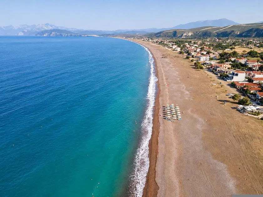 Marilia Guesthouse - Seaside Sea View Stay in Evia - Image 1