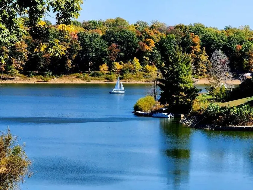 Newly Updated Beautiful Lake Front Home - Image 1