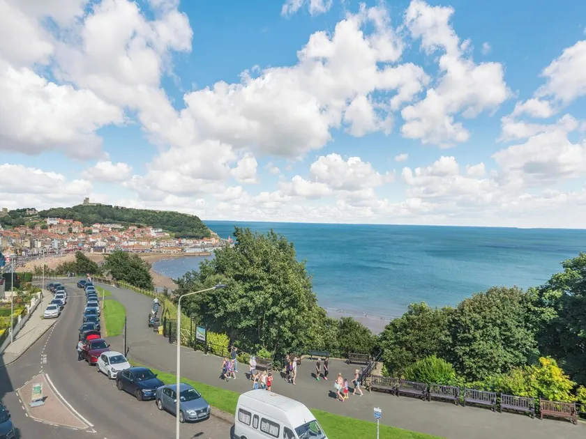 Oaklands View - Image 1