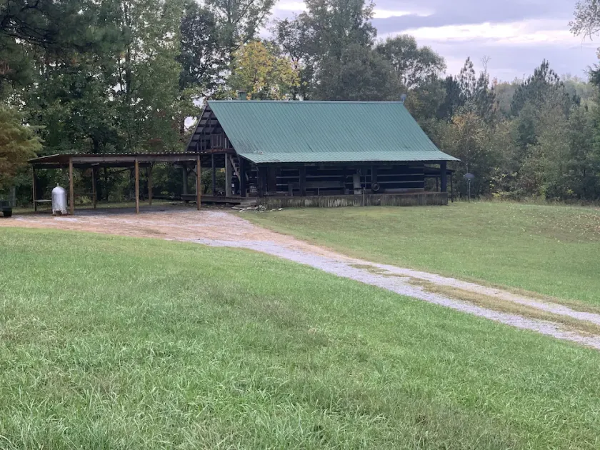 Two Brothers Cabin near the Tennessee River and Blythes Ferry Landing - Image 1