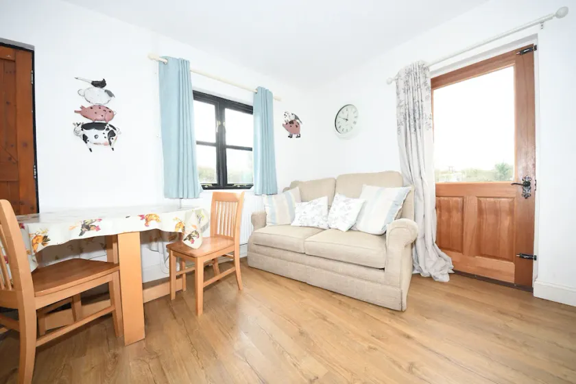 Self catering B&B or short holiday let - Image 1