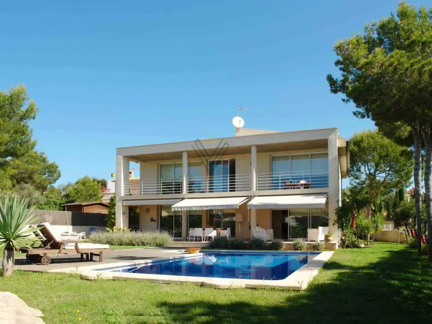 Villa Suca 1452 Santa Ponsa ligger i en exklusiv utveckling - Image 1