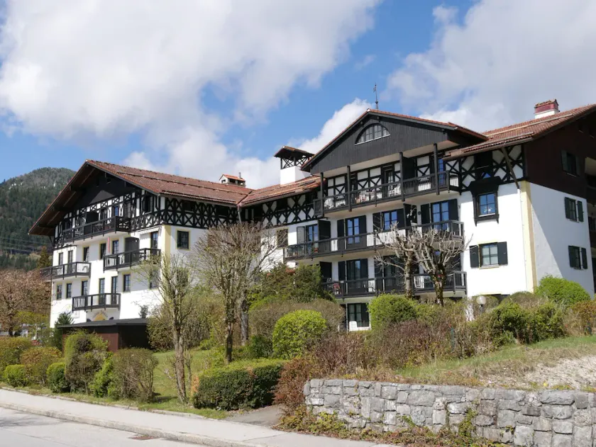 Lägenhet på sjön [Kärna] - Image 1