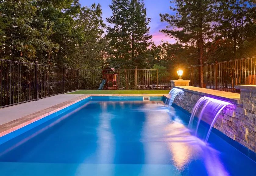 Grand Overlook Resort | Luxury Pool Retreat - Image 1
