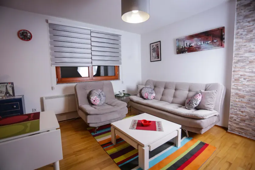 Apartment for rent in Pale - Image 1